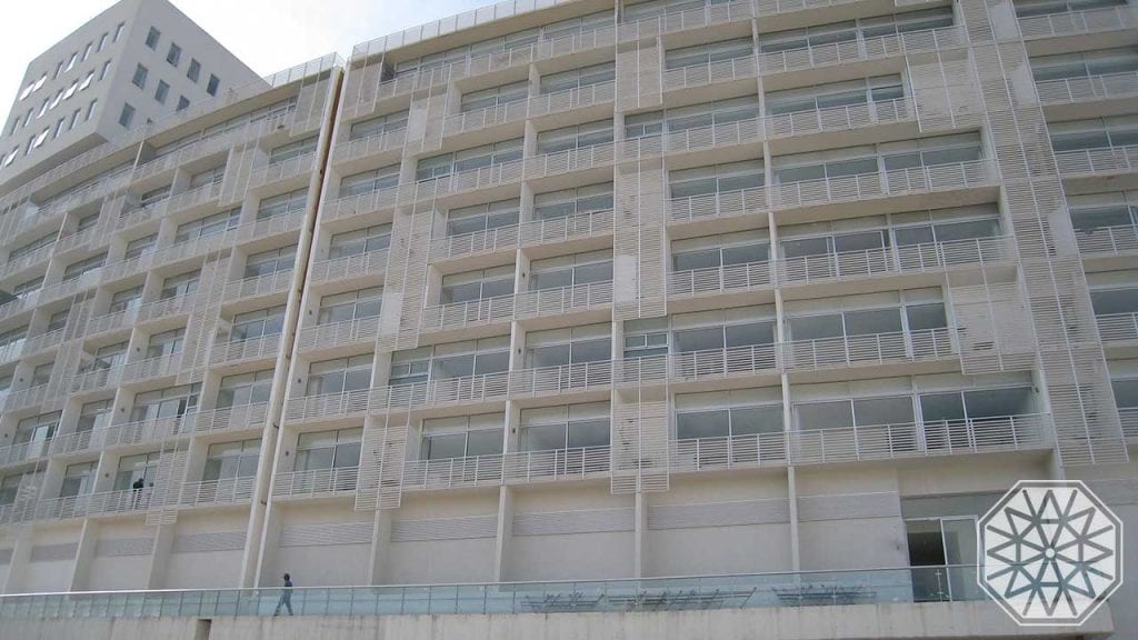 Canceleria de aluminio en ventanas