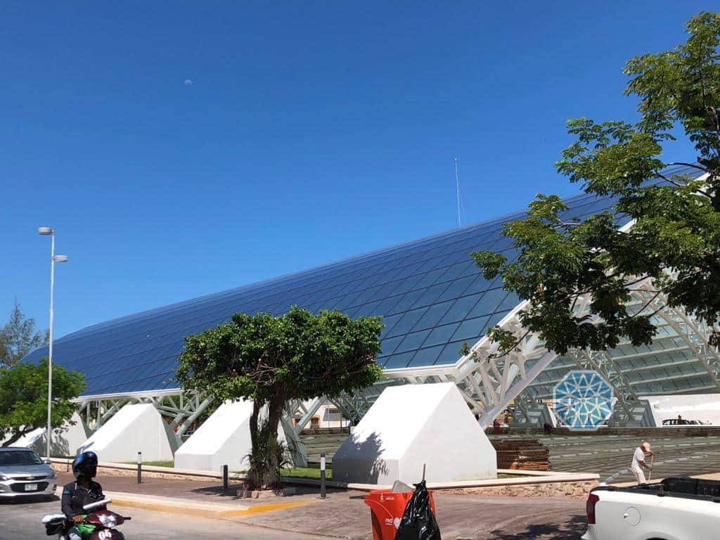 Cubierta de cristal templado Estructura tridimensional con cubierta de cristal templado